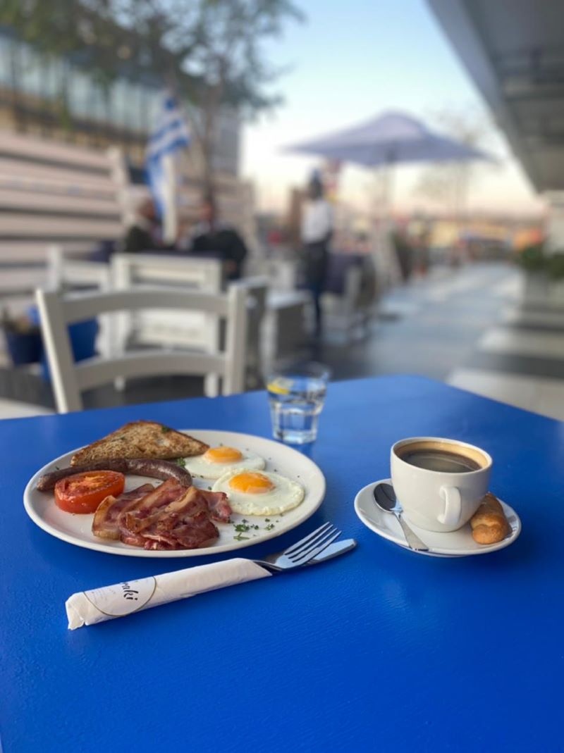 Coffee & breakfast